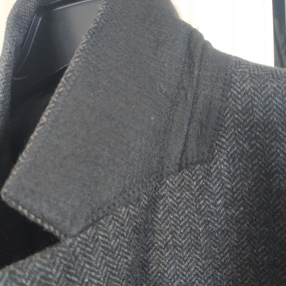 Jos. A. Bank Classic Charcoal Herringbone Classic Top Coat 44Long - Picture 4 of 12
